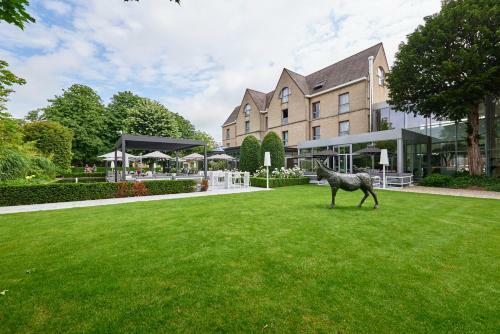 Ariane Hotel