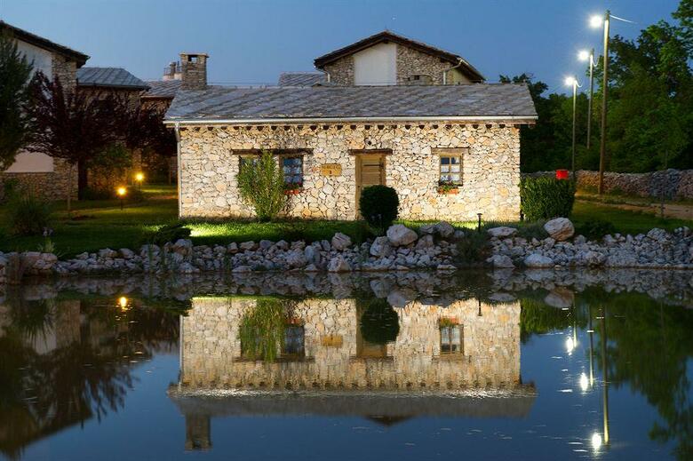 Hotel Herceg Etno Selo Me?ugorje