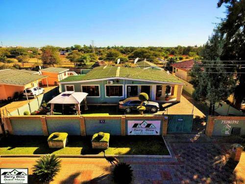 Hostal Berry Bliss Guest House