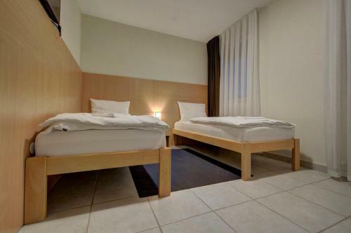Motel Tihe Noci