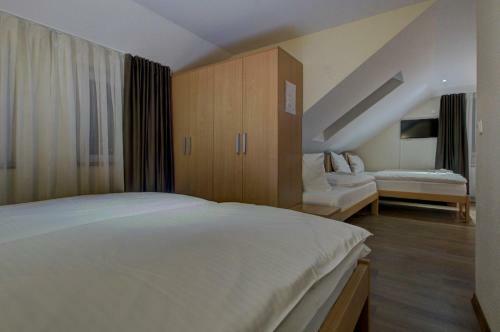 Motel Tihe Noci