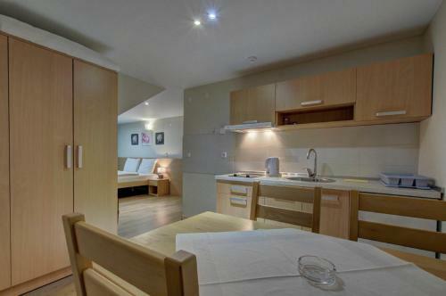 Motel Tihe Noci