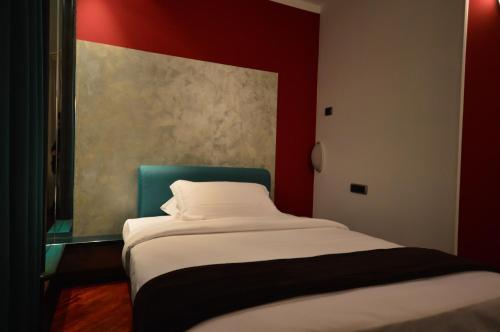 Hotel Business