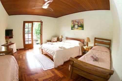 Hostal Pousada Turmalinas