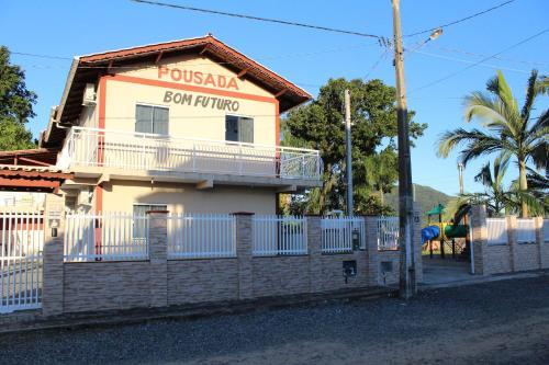 Hostal Pousada Bom Futuro