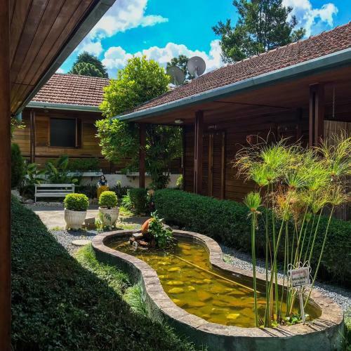 Hostal Pousada Recanto Ninho Verde