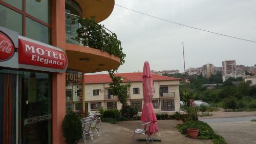 Motel Elegance