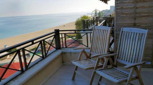 Apartamentos Sea View Rental Front Beach