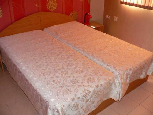 Hostal Tarnovski Dom Guest Rooms