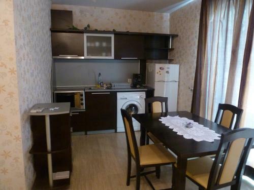 Hostal Tarnovski Dom Guest Rooms
