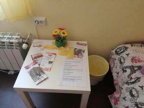Hostal Like Home Guest Rooms