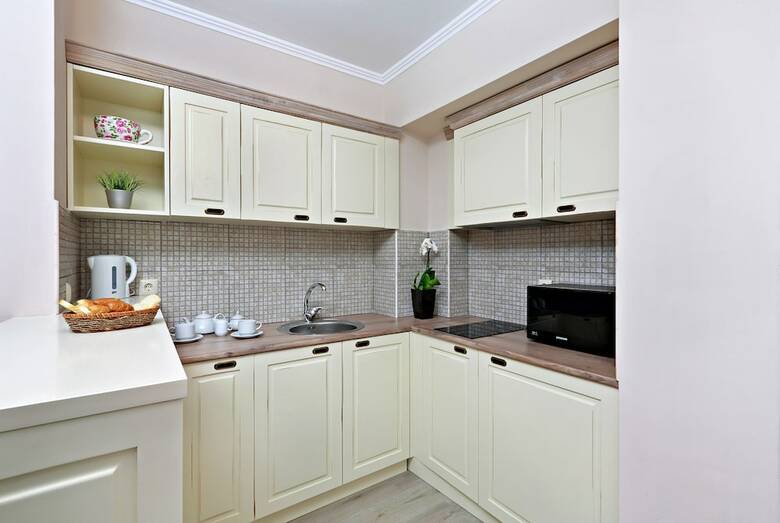 White Rock Castle Suite Hotel & Spa