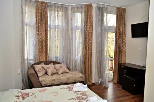 Hostal Guest House Anelim