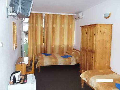 Hostal Zlatna Kotva - Andi