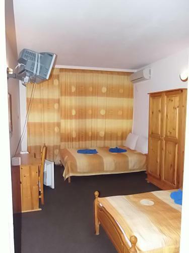 Hostal Zlatna Kotva - Andi