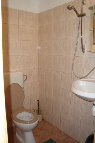Hostal Zlatna Kotva - Andi