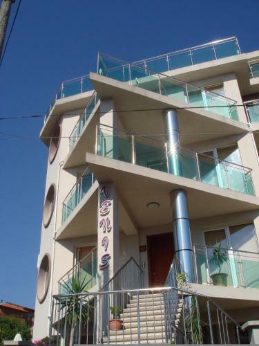 Venis Hotel