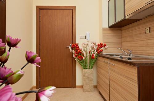 Stanny Court Aparthotel