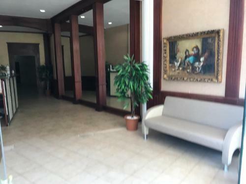 Miramar Front Beach Self Catering Apartments
