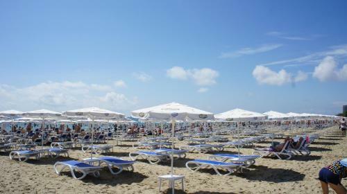 Miramar Front Beach Self Catering Apartments