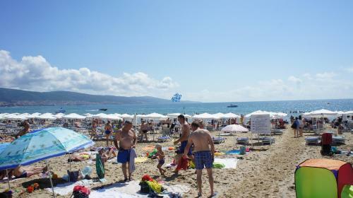 Miramar Front Beach Self Catering Apartments
