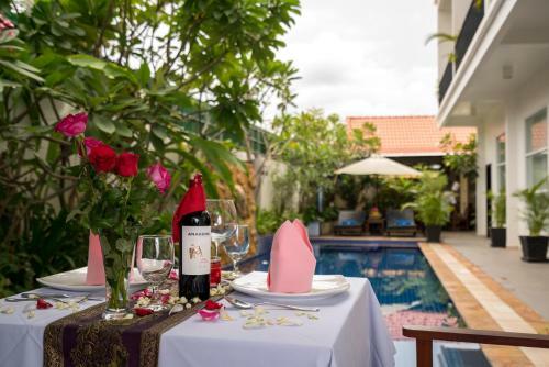 Saline Angkor Villa