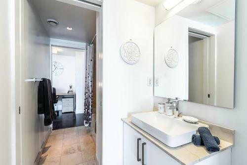 Apartamento Aoc Suites - High-rise Condo - Cn Tower View