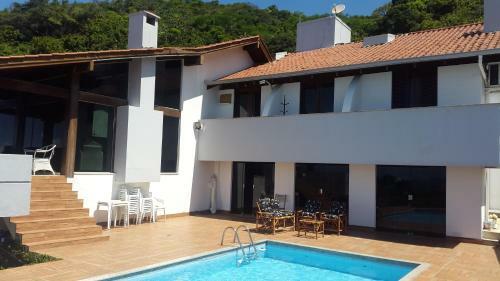 Hostal Pousada Cabe�udas