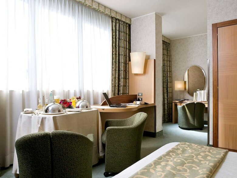 Hotel Mercure Eur Roma West