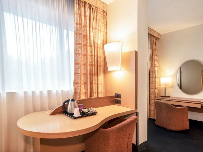 Hotel Mercure Eur Roma West