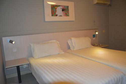 Hotel Jinjiang Inn Tiayuan Wuyi Square