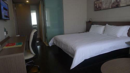 Hotel Jinjiang Inn Select Zhenjiang Middle Yangzi Road
