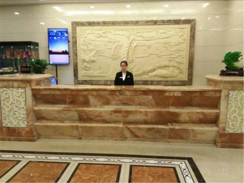 Starway Hotel Yulin Guangji Plaza