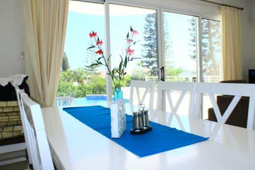Coral Blue Bay Villa