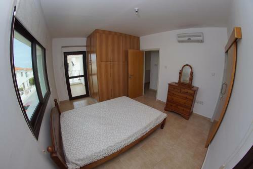 Holiday Home Kennedy Ave 200/15