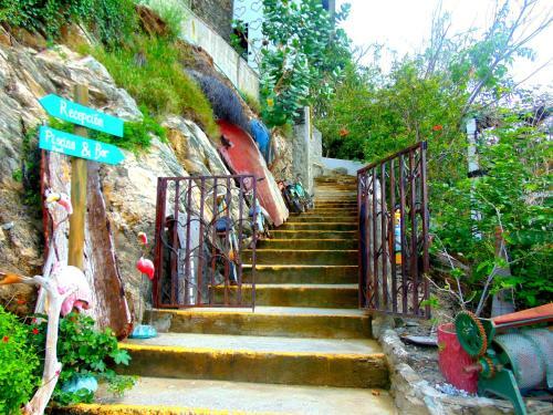 El Mirador Hostel Club Social