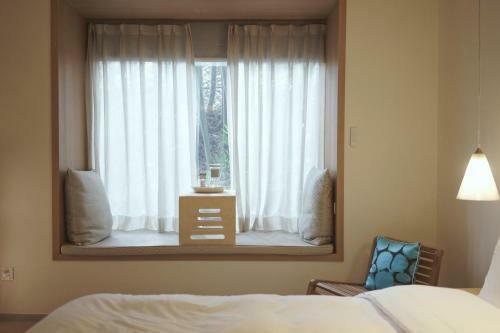 Ru Yi Boutique Hotel At West Lake