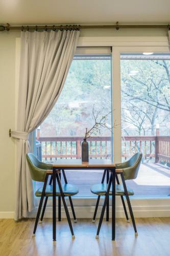 Lodge Jirisan Park Healing Pension