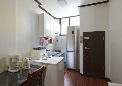 Hostal Jiwoljang Guesthouse
