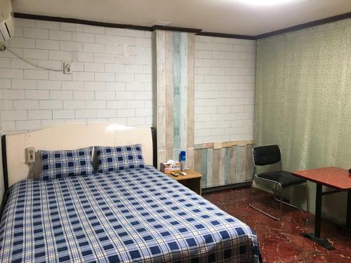 Coin Motel
