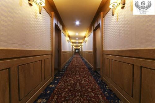 Gunsan River Hill Tourist Hotel