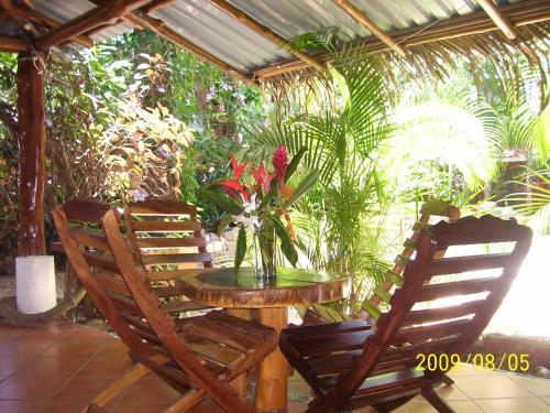 Hostal Tico Adventure Lodge