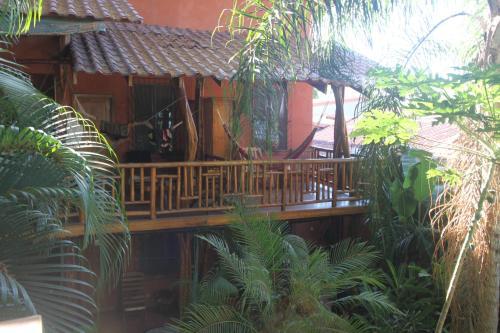 Hostal Tico Adventure Lodge