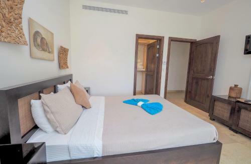 Apartamento Ocean Terrace, Beachfront- A505