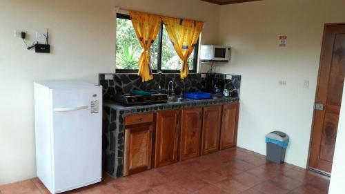 Rainbow Valley Lodge Costa Rica