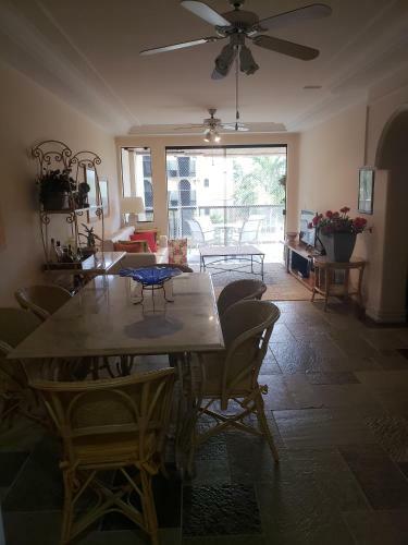 Apartamento Praia Enseada Centro