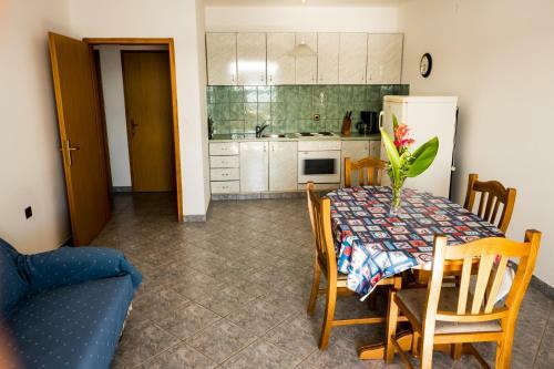 Apartments Anita 2