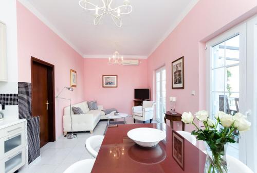 Apartments Sinisa
