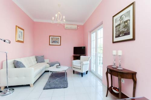 Apartments Sinisa
