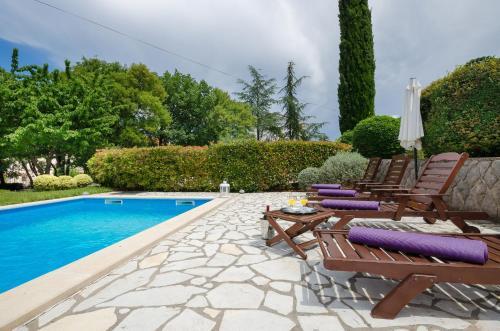 Apartments Sinisa